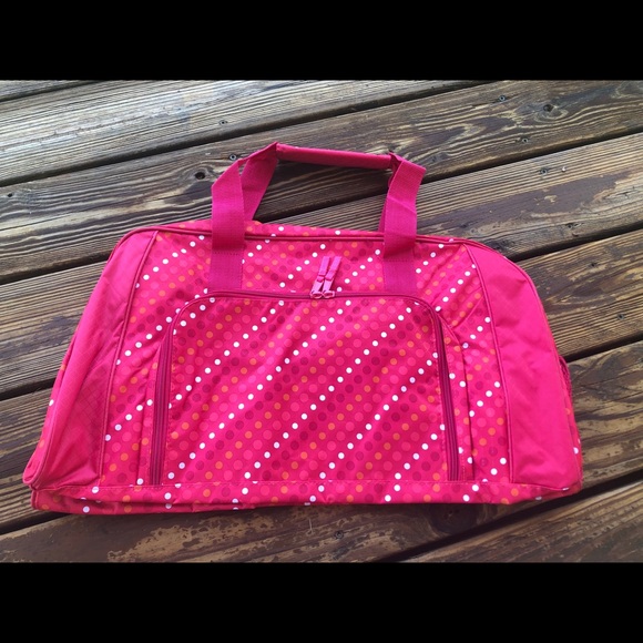 Pro Duffle - Picture 3 of 8